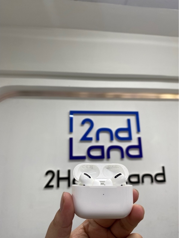 Tai nghe Airpod pro 1 - Màu trắng - Ngoại hình 97% - Body