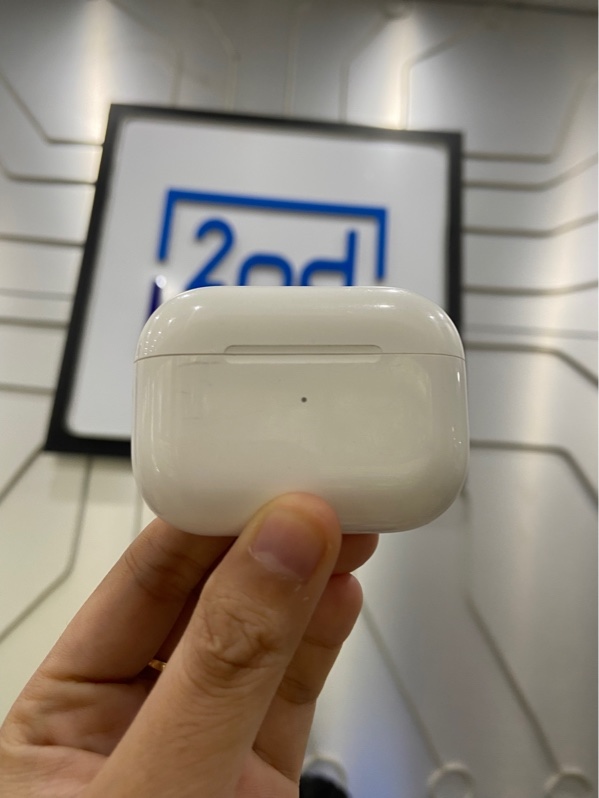 Tai nghe Airpod Pro Gen 1 - Màu trắng - Ngoại hình: 97% - Mất tìm, xước Thân - Body