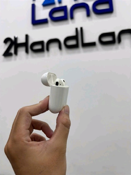 Tai nghe Airpods 1 - Màu trắng - Ngoai hình 96% - pin chai - Body ( SẢN PHẨM KHÔNG BẢO HÀNH ) 2