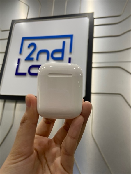 Tai nghe Airpods 1 - Màu trắng - Ngoại hình: 97.5% - Body