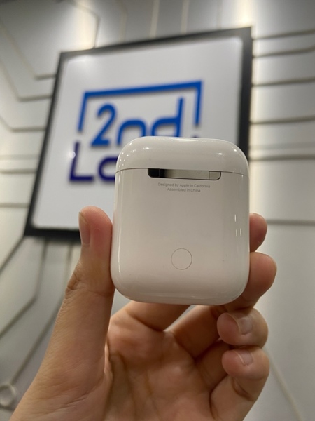 Tai nghe Airpods 1 - Màu trắng - Ngoại hình: 97.5% - Body 3