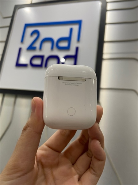Tai nghe Airpods 1 - Màu trắng - Ngoại hình: 97% - Body 3