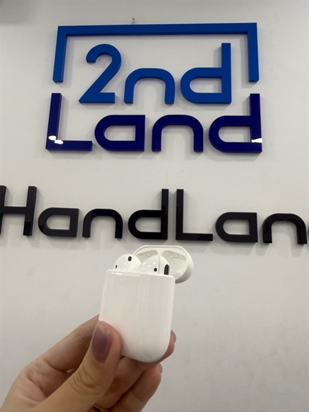 Tai nghe Airpods 1 - Màu trắng - Ngoại hình 97% - Case trầy - Body 2