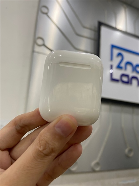 Tai nghe Airpods 1 - Màu trắng - Ngoại hình: 98% - Body