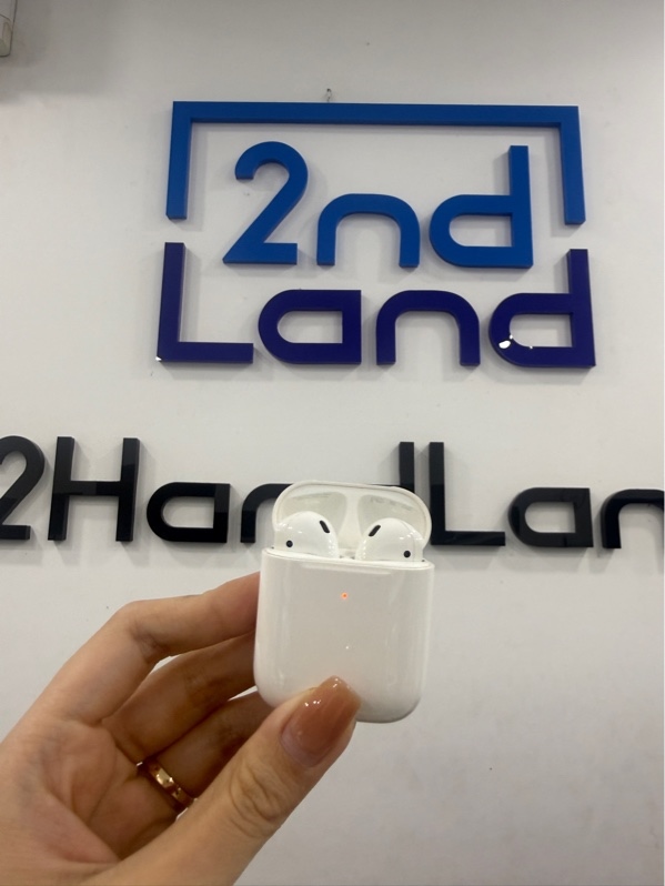 Tai nghe Airpods 2 bản sạc magsafe - Màu trắng - Ngoại hình 97% - Trầy xước nhẹ - Body