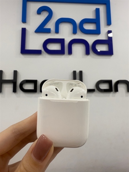 Tai nghe Airpods 2 - Màu trắng - Ngoại hình 97% - 2 tai ố nhẹ - Body 1