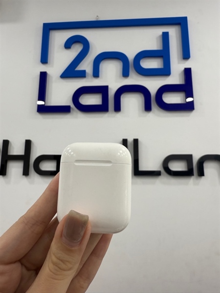 Tai nghe Airpods 2 - Màu trắng - Ngoại hình 97% - Case trầy - Body