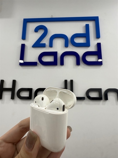Tai nghe Airpods 2 - Màu trắng - Ngoại hình 97% - Case trầy - Body 2