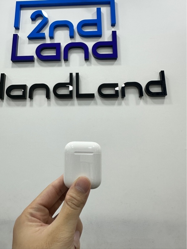 Tai nghe AirPods 2 - Màu trắng - Ngoại hình 98.5% - Kèm sạc