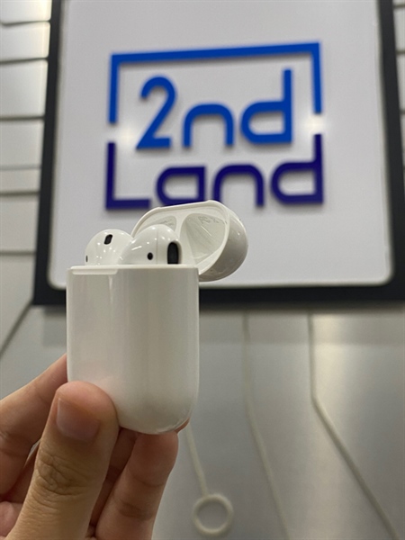 Tai nghe Airpods 2 - Màu trắng - Ngoại hình: 98% - Body 2