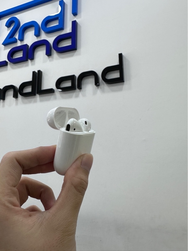 Tai nghe Airpods 2 - Màu trắng - Ngoại hình 98% - Kèm cáp LK