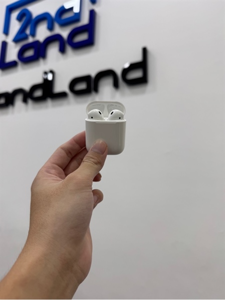 Tai nghe Airpods 2 - Màu trắng - Ngoại hình 98% - Mất tìm - Kèm cáp sạc