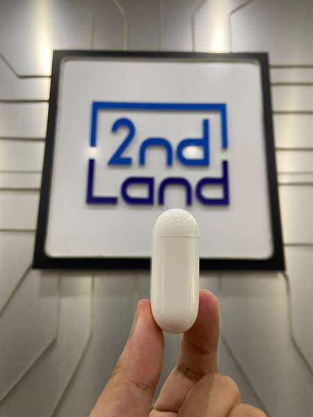 Tai nghe Airpods 2 - Màu trắng - Ngoại hình: 98% - Nứt 2 tai - Body 2