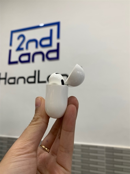 Tai nghe Airpods 3 - Màu trắng - Ngoại hình: 96% - Body 2