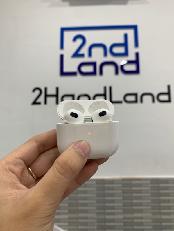 Tai nghe Airpods 3 - Màu trắng - Ngoại hình: 97.5% - Fullbox