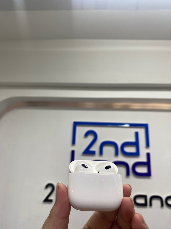 Tai nghe Airpods 3 - Màu trắng - Ngoại hình 97% - Body