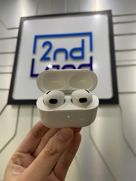 Tai nghe Airpods 3 - Màu trắng - Ngoại hình: 97% - Kèm Box 2