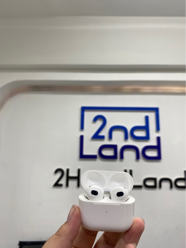 Tai nghe Airpods 3 - Màu trắng - Ngoại hình 98% - Body