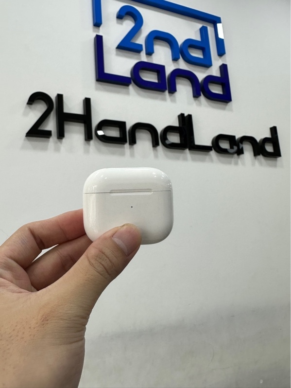 Tai nghe Airpods 3 - Màu trắng - Ngoại hình 99% - Mất tìm - Kèm sạc