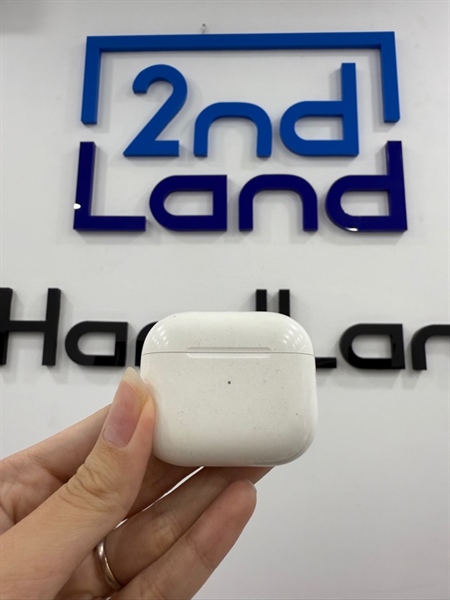 Tai nghe Airpods 3 - Màu trắng - Ngoại hình xấu - Trầy nhiều , 2 tai cấn nhẹ - Body