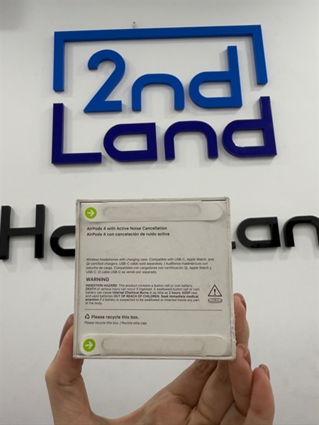 Tai nghe Airpods 4 ANC - LL/A - Màu trắng - NewSeal 2