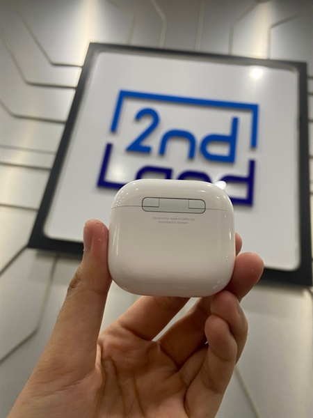 Tai nghe Airpods 4 - ANC - LL/A - Màu trắng - Ngoại hình: 98.5% - Body 3