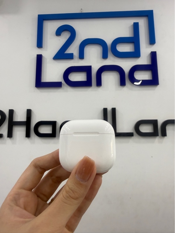 Tai nghe Airpods 4 ANC - Màu trắng - Ngoại hình 97% - Body