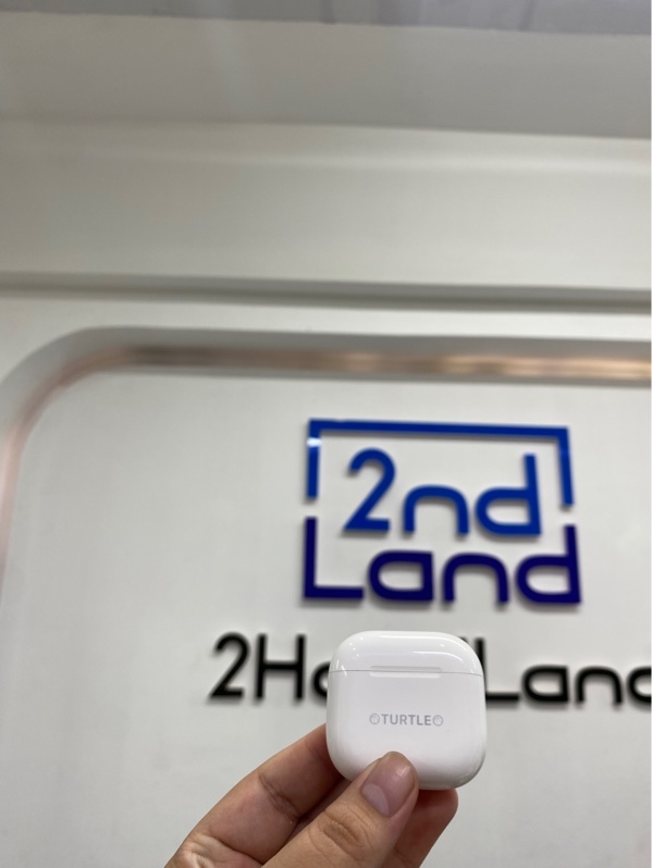 Tai nghe Airpods 4 ANC - Màu trắng - Ngoại hình 97% - Có in tên - Kèm Box