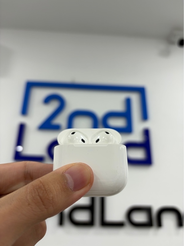 Tai nghe Airpods 4 ANC - Màu trắng - Ngoại hình 97% - Trầy cấn, mất tìm - Body