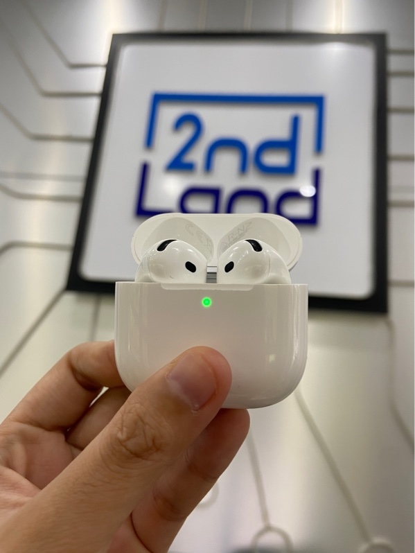 Tai Nghe Airpods 4 - ANC - Màu trắng - Ngoại hình: 98% - Body - Còn bảo hành hãng đến 23/05/2026