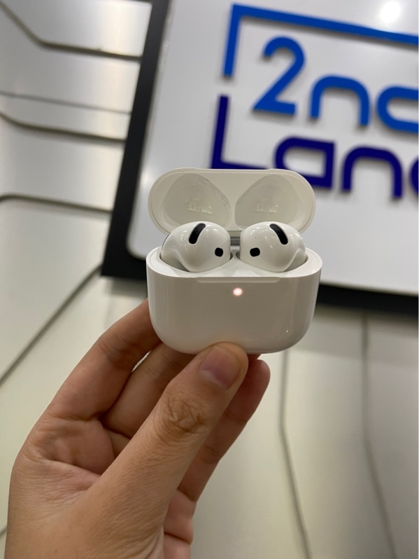 Tai nghe Airpods 4 ANC - Màu trắng - Ngoại hình: 98% - Body - Còn bảo hành hãng T1/2027