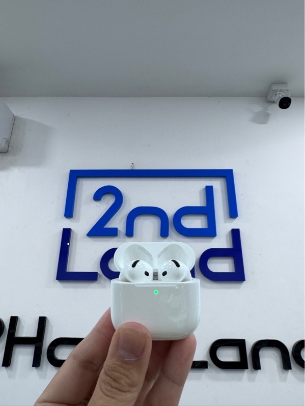 Tai nghe Airpods 4 ANC - Màu trắng - Ngoại hình 98% - Case xước nhẹ - Body