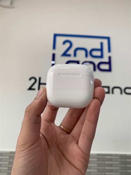 Tai nghe Airpods 4 ANC - Màu trắng - Ngoại hình 98% - Fullbox - BHH đến tháng 8