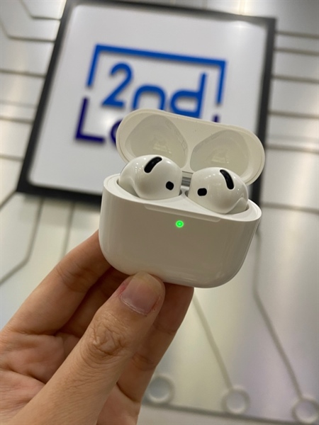 Tai nghe Airpods 4 - ANC - Màu trắng - Ngoại hình: 98% - FullBox - Còn bảo hành đến 03/05/2026 2