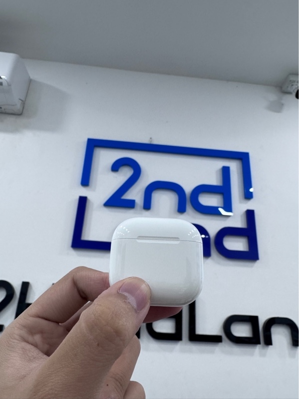Tai nghe Airpods 4 ANC - Màu trắng - Ngoại hình 98% - Hàng xách tay Trung - Fullbox