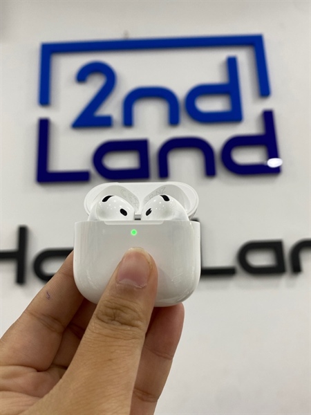 Tai nghe Airpods 4 - ANC - Màu trắng - Ngoại hình: 98% - Kèm Box 2