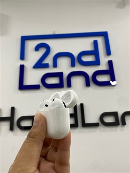 Tai nghe Airpods 4 - ANC - Màu trắng - Ngoại hình: 98% - Kèm Box 3