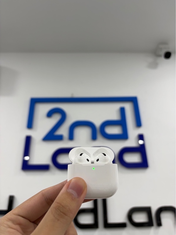 Tai nghe AirPods 4 ANC - Màu trắng - Ngoại hình 98% - Kèm sạc linh kiện