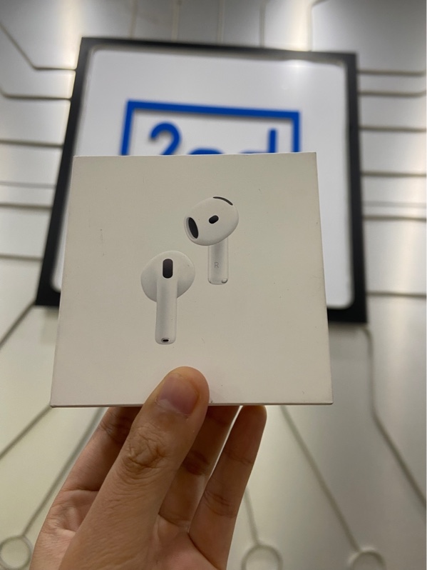 Tai Nghe Airpods 4 ( ANC ) - ZP/A - Màu trắng - Ngoại hình: 98% - FulllBox