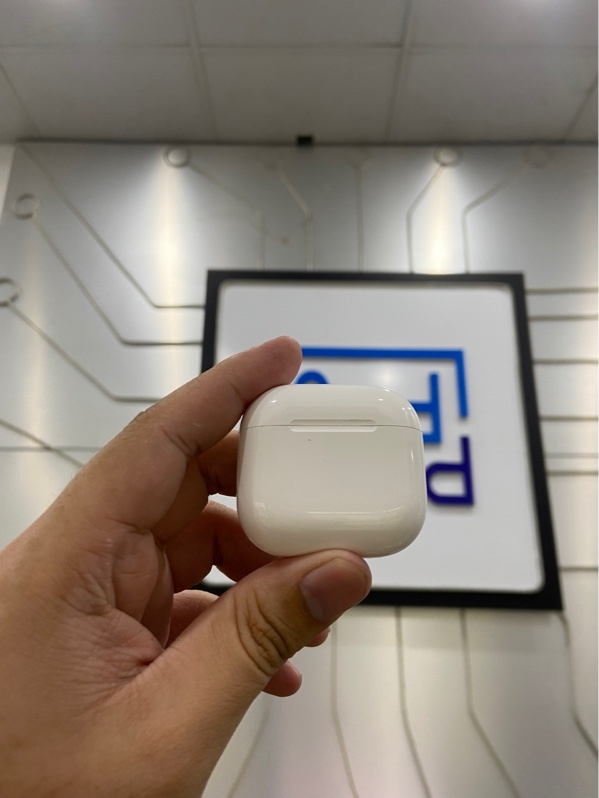 Tai nghe Airpods 4 - Bản ANC - Màu trắng - Ngoại hình: 97.5% - Body