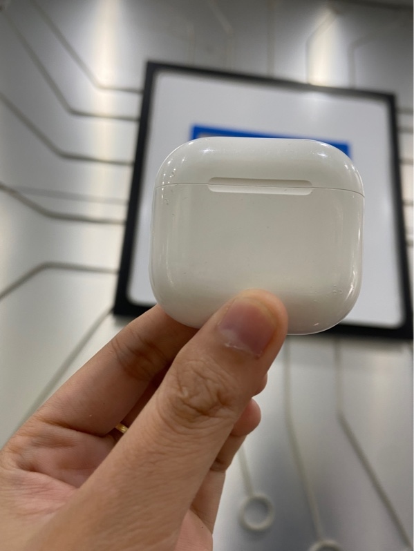 Tai nghe Airpods 4 - Bản ANC - Màu trắng - Ngoại hình: 97% - Xước thân - Body
