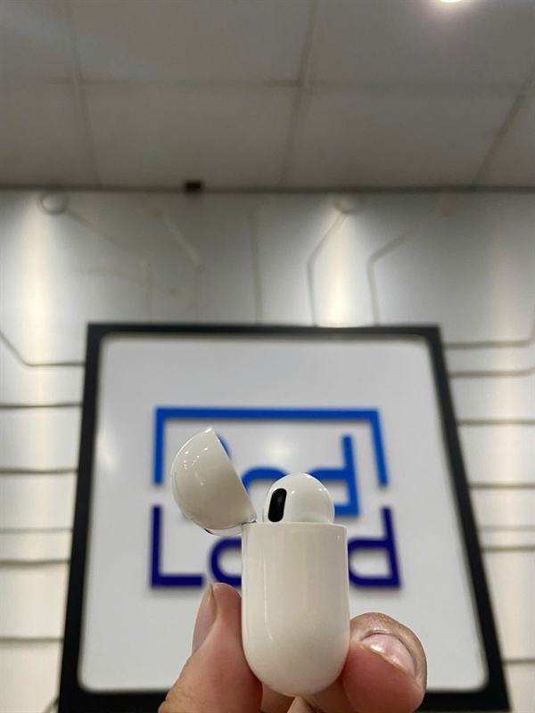 Tai nghe Airpods 4 - Bản ANC - Màu trắng - Ngoại hình: 98% - Kèm Box