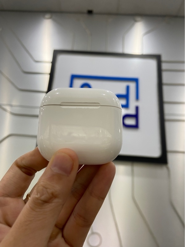 Tai nghe Airpods 4 - Bản Thường - Màu trắng - Ngoại hình: 97% - Body - Còn Bảo Hành Hãng Đến 03/06/2027