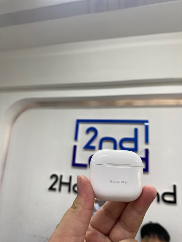Tai nghe Airpods 4 - Khắc tên - Màu trắng - Ngoại hình 97.5% - Body