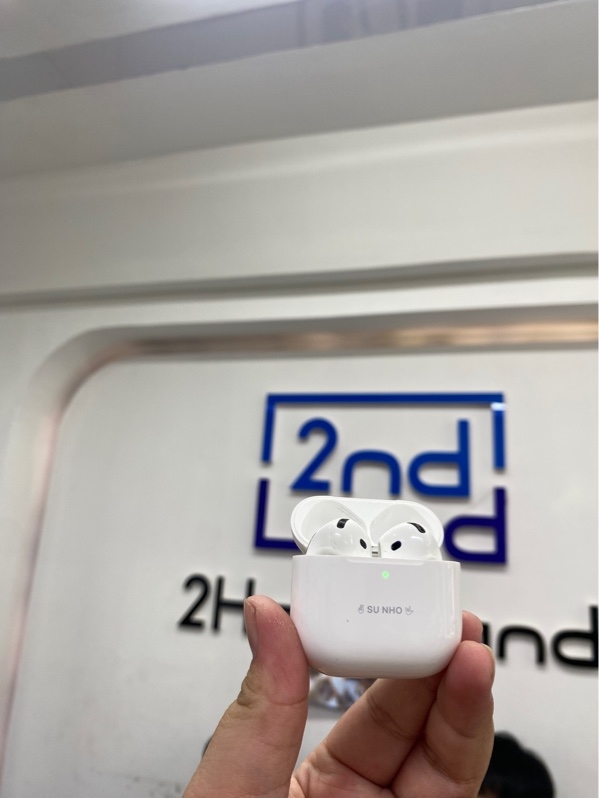 Tai nghe Airpods 4 - Khắc tên - Màu trắng - Ngoại hình 97.5% - Body