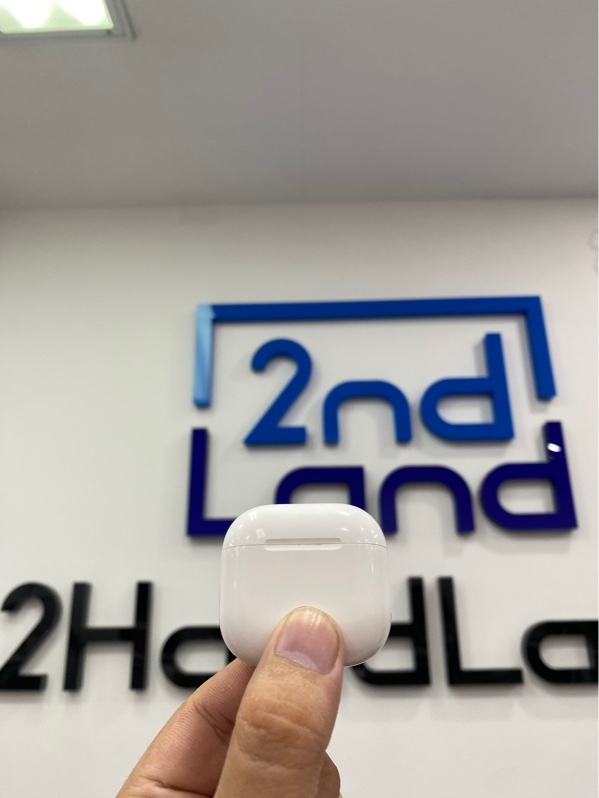 Tai nghe Airpods 4 - Màu trắng - Ngoại hình 97% - Body