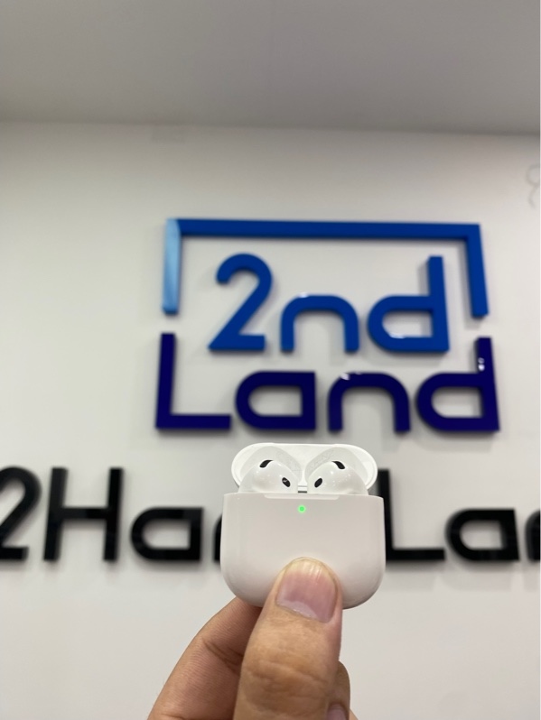 Tai nghe Airpods 4 - Màu trắng - Ngoại hình 97% - Body