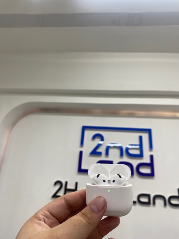 Tai nghe Airpods 4 - Màu trắng - Ngoại hình 98% - Body