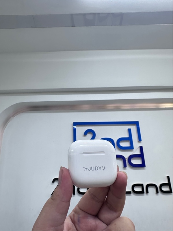 Tai nghe Airpods 4 - Màu trắng - Ngoại hình 98% - Khắc tên - Body