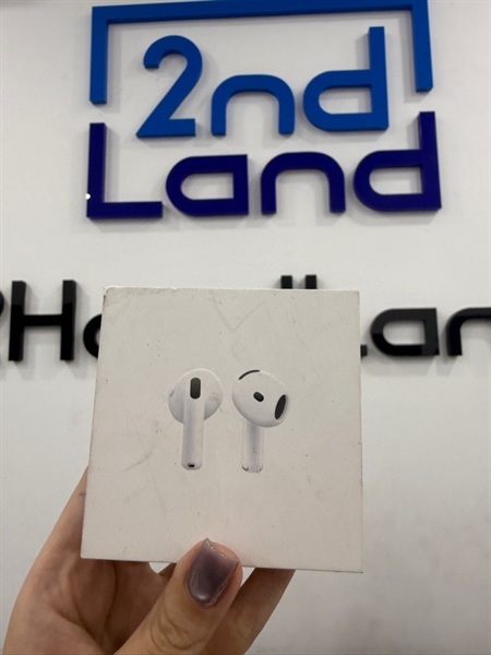 Tai nghe Airpods 4 thường - Màu trắng - Ngoại hình 96% - Case trầy xước nhiều - Box
